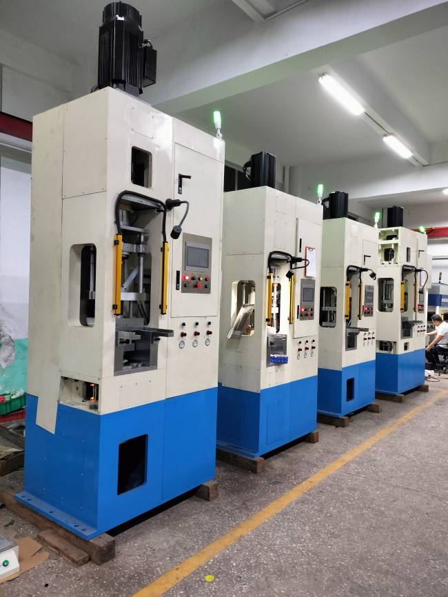 2024年玻璃粉末伺服成型機技術更新與市場前景展望